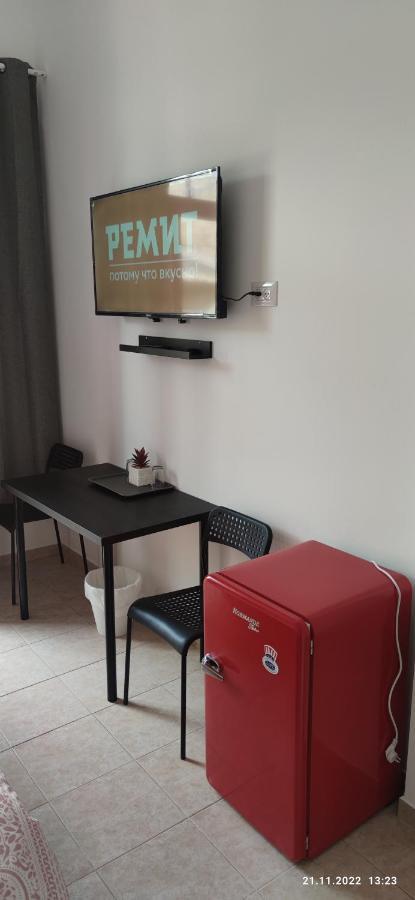 Guesthouse Comfy - Separate Rooms In The Apartment For A Relaxing Holiday Хайфа Екстер'єр фото