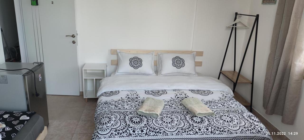 Guesthouse Comfy - Separate Rooms In The Apartment For A Relaxing Holiday Хайфа Екстер'єр фото