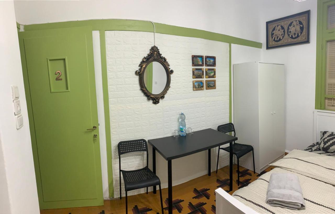 Guesthouse Comfy - Separate Rooms In The Apartment For A Relaxing Holiday Хайфа Екстер'єр фото